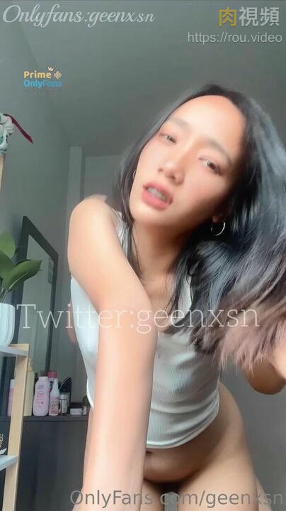 後入熱情似火的女友 一臉騷樣大力直插花心 geenxsn-av8d